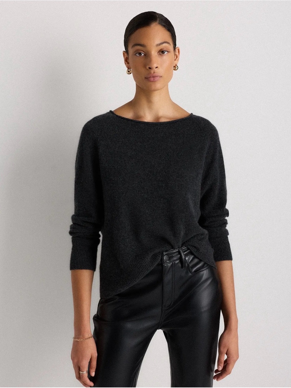 Quince Mongolian Cashmere Boatneck
Sweater, Size Small.